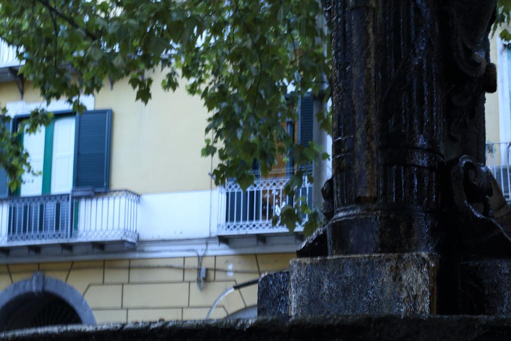 Apartmán Piazza Alario Salerno Exteriér fotografie