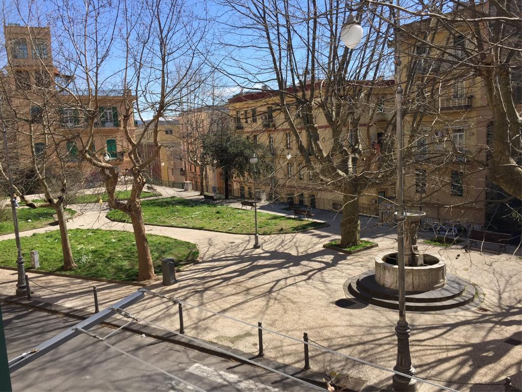 Apartmán Piazza Alario Salerno Exteriér fotografie
